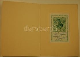 Okmánybélyegek ábrázoló emléklap Légrady Sándor grafiukusművész sajátkezű ajánlásával és aláírásával