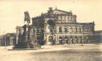 31 db régi, európai városképes lap vegyes minőségben; több érdekességgel / 31 pre-1945 European town...