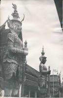 Ázsiai épületek, szobrok, 6 db jelzetlen fotó, 18x24 cm