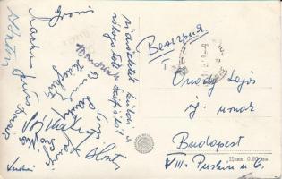 1957 A magyar futball-válogatott tagjainak aláírása Szófiából küldött levelezőlapon (Bozsik, Hidegkuti, Szojka, stb.)