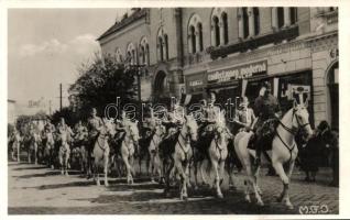 1940 Dés, Dej; bevonulás, Josif Fülöp üzlete / entry of the Hungarian troops, shop