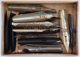 Honvéd toll papírdoboz, benne tollhegyekkel