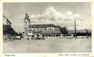 Nagysurány, Surany; Róma Katolikus templom az iskolával / church with school (EK)