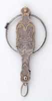 cca 1900 Összecsukható lornyon. Fém, díszes véséssel, rugó nélküli / cca 1900 Vintage glasses 15 cm