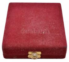 2002. "Nemzeti Minőségi Díj / Pécsi Vízmű Rt. Szentgyörgyi Ákos" Br plakett eredeti tokban...