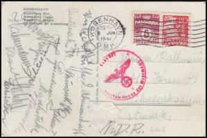 1941 Az osztrák Wien és a dán Admira labdarúgócsapat tagjainak saját kezű aláírásával elküldött képeslap a ét csapat közötti meccsről. (ráragasztott füllel) / 1941 Austrian and Danish football team (Wien-Admira) members signature on postcard send from the match. (Ondrak, Neuwirth, Skilling, Hanreier, Gerhart) (with a glued on paper)