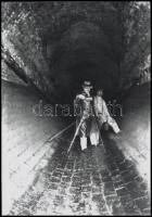cca 1935 Budapest alatti csatornahálózat felmérése, ellenőrzése, korabeli negatívról készült mai másolat, 13x9 cm