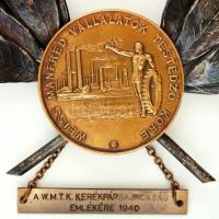 W.M.T.K. Kerékpárbajnokság Emlékére 1940 réz érem fém babérkoszorúval, 18×16 cm