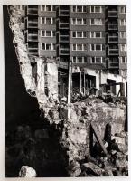 cca 1980 Balásy Pál: Budapesti városképek, 4 db feliratozott vintage fotó, 39x29 cm