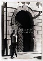 cca 1980 Balásy Pál: Budapesti életképek, 3 db feliratozott vintage fotó, 40x28 cm és 39x26 cm között