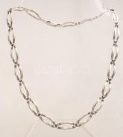 Ezüst préselt nyaklánc, Ag.(925), 11,7gr., jelzett, 44cm/ Pressed silver necklace, Ag. (925) 11,7gr., marked, 44cm