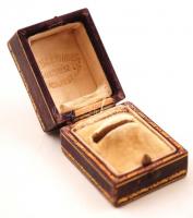 Weisz P. Vilmos Ékszerész(Budapest) gyűrűtartó ékszeres doboza, 4,5x3x4 cm