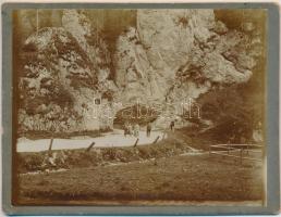 cca 1900 Dobsina, jégbarlang, keményhátú fotó, 10x13 cm /  cca 1900 Dobšiná, Slovakia, vintage photo, 10x13 cm