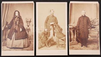 cca 1870 Jálics Ferenc (1795-1874) borkereskedő Pesten és felesége, továbbá gyermekük Jálics Kálmán (1834-1897) szőlőbirtokos, 3 db vizitkártya méretű feliratozott fénykép, 10x5x6 cm