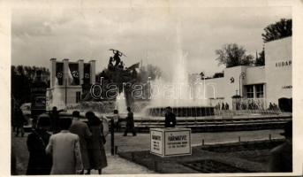 Budapest, BNV, 3 db régi képeslap, 2 db 1941-es Nemzetközi Vásár és 1 db Őszi Lakberendezési Vásár, ...