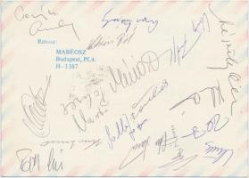 1982 A magyar válogatott tagjainak aláírása a labdarúgó VB-ról hazaküldött alkalmi levelezőlapon