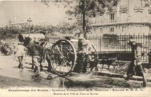 Paris, Goudronnage des Routes, Systeme Voisembert et P. Hédeline-Breveté / Tarring of the roads, steam cart in use (EK)