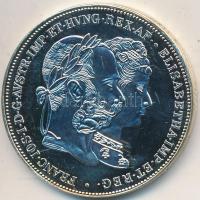 DN "Osztrák-Magyar Monarchia pénzei utánveretben - 1879. két gulden" ezüstözött Cu-Ni emlé...