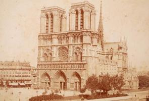 cca 1880 Párizs 11 db keményhátú fénykép mozgalmas utcaképekkel / cca 1880 Paris 11 hard backed phot...