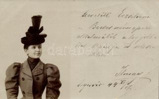 17 db RÉGI motívumlap, vegyes minőség; családi fotók, romantikus párok / 17 old motive cards, mixed ...