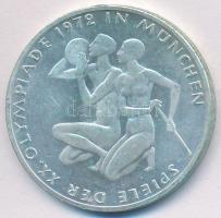 NSZK 1972F 10M Ag "Olimpia-München / Atléták" T:1-,2 apró ph.  FRG 1972F 10 Mark Ag "Olympic Games München / Athletes" C:AU,XF tiny edge error