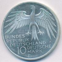 NSZK 1972F 10M Ag "Olimpia-München / Stadion" T:2 
FRG 1972F 10 Mark Ag "Olymics Mun...