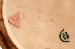 Royal Dux ágaskodó ló, kézzel festett, jelzett, apró máz alatti hajszálrepedés a talapzaton / Royal ...