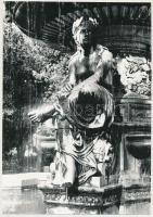 cca 1970-1980 Budapesti díszkutak, 5 db vintage fotó Balásy Pál hagyatékából, egy jelzett, feliratozott, 24x17 cm vagy ahhoz közeli méretekben