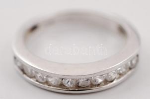 Ezüst(Ag) gyűrű cirkónia kövekkel, jelzett, méret: 57, br: 3,3 g