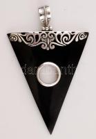 Ezüst(Ag) foglalatos fekete kagyló függő, jelzett, br: 7,3 g