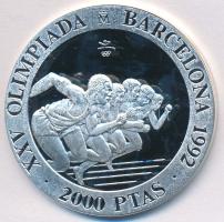 Spanyolország 1992. 2000P Ag "1992 Olimpia - Sprintelők" eredeti fa díszdobozban, tanúsítvánnyal T:PP Spain 1992. 2000 Pesetas Ag "1992 Olympics - Sprinters" in original wooden case, and with certificate C:PP