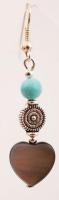 Türkiz-kagyló elemekkel díszített ékszerszett, mutatós fülbevalóval és selyemzsinóron függő szív ala...
