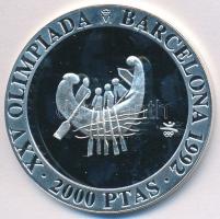 Spanyolország 1990. 2000P Ag "1992 Olimpia - Ókori hajó" eredeti fa díszdobozban, tanúsítvánnyal T:PP Spain 1990. 2000 Pesetas Ag "1992 Olympics - Ancient boat" in original wooden case, with certificate C:PP