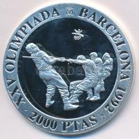 Spanyolország 1992. 2000P Ag "1992 Olimpia - Kötélhúzás" eredeti fa díszdobozban, tanúsítvánnyal T:PP  Spain 1992. 2000 Pesetas Ag "1992 Olympics - Tug-of-war" in original wooden case, with certificate C:PP