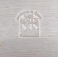 Jelzett szarvasos ón tányér, kézzel festett porcelán betéttel, horpadt, d:23 cm