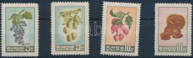 Gyümölcs sor 4 értéke, Fruits 4 stamps from set