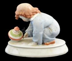 Zsolnay búgócsigás kislány, kézzel festett, jelzett (tercia), kis kopásnyomokkal, m: 12,5 cm