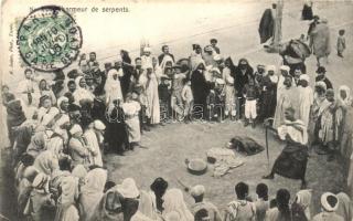 Tunis, Charmeur de serpents / snake charmer, folklore (EK)