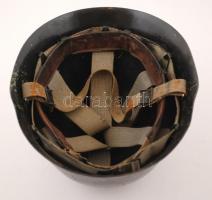 Fém katonai sisak "SS" felirattal, 28×23 cm