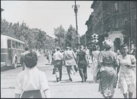 cca 1950-1960 Budapesti közlekedés, utólagos nagyítás, 13x18 cm