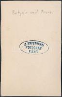 cca 1880-1900 Keményhátú kabinetfotó "Betyár und Franzi" felirattal, J. Friedman pesti műt...