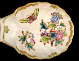 Herendi Viktória madaras kínáló, kézzel festett, jelzett, hibátlan, m:12 cm, h:33,5 cm