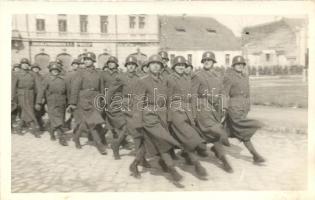 Zenta, Senta; bevonulás, Zentai Agrár Takarékpénztár Rt. / entry of Hungarian Troops, savings bank, photo