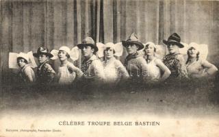 Celebre Troupe Belge Bastien / Circus acrobats (EB)