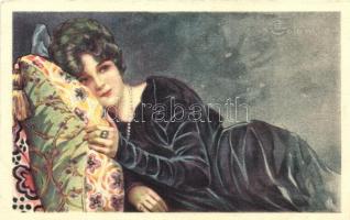 Italian art postcard, lady, Proprieta Artistica Riservata No. 146. s: Colombo