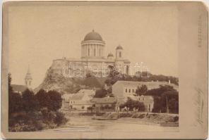 cca 1900 Esztergom, keményhátú fotó Kádas Károly esztegomi műhelyéből, 11x16cm