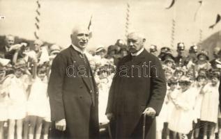 1930 Koblenz, Mayor Dr. Karl Russell greets President Paul von Hindenburg at the Deutsches Eck, H. Menzels photo