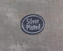 Ezüstözött fedeles fém fűszertartó, jelzett, d: 5 cm + ezüstözött fém kiöntő, jelzett, d: 5,5 cm + e...