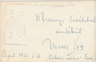 1955 Maros Éva balett táncos aláírása az őt ábrázoló fotó hátoldalán, Várkonyi László Fotó Budapest,...