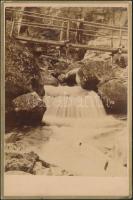 cca 1900 Magas-Tátra, tarpataki vízesés, keményhátú fotó, 16x11 cm / cca 1900 High Tatras, Studená dolina waterfall, Slovakia, vintage photo, 16x11 cm